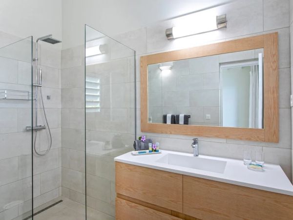 Three Bedroom Vacation Home in Saint Martin - Breathtaking Ocean View