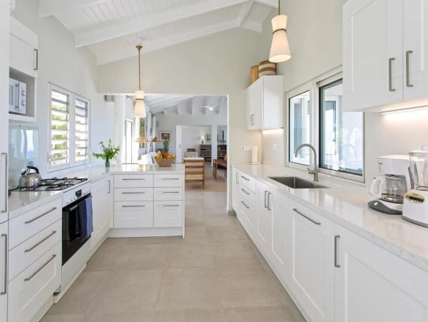Three Bedroom Vacation Home in Saint Martin - Breathtaking Ocean View