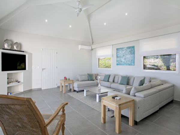 Three Bedroom Luxury Pool Villa St. Martin Sleeps 6 Guests