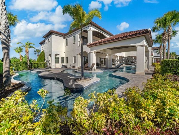 Luxury Orlando Vacation Rental - Florida Estate with Private Pool