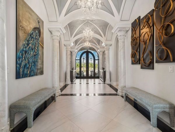 Luxury Orlando Vacation Rental - Florida Estate with Private Pool