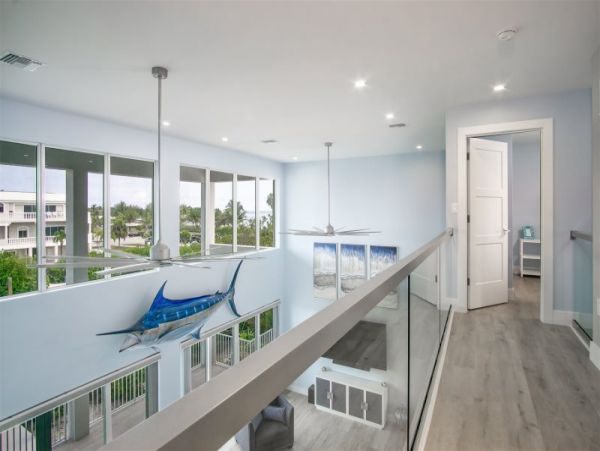 Sobrero Beach Vacation Home Four Bedroom Walk To Beach