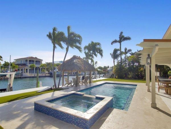 Key Colony Beach 4 Bedroom Vacation Home
