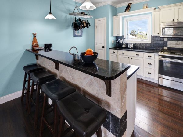 Relaxed Gulfside Living with Private Pool & Sunset Views