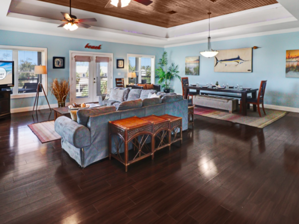 Relaxed Gulfside Living with Private Pool & Sunset Views