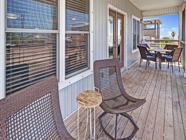 Relaxed Gulfside Living with Private Pool & Sunset Views