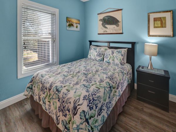 Relaxed Gulfside Living with Private Pool & Sunset Views