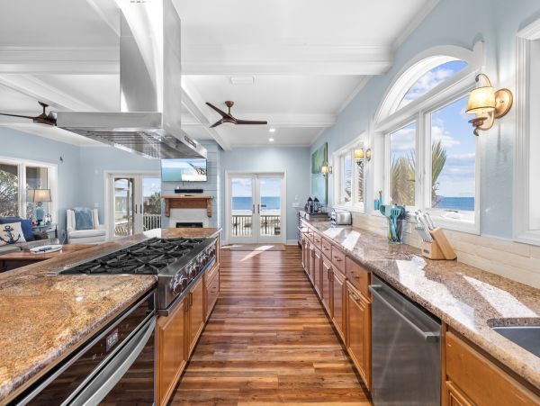 Beachfront Paradise Villa - Unforgettable Getaway in Indian Pass