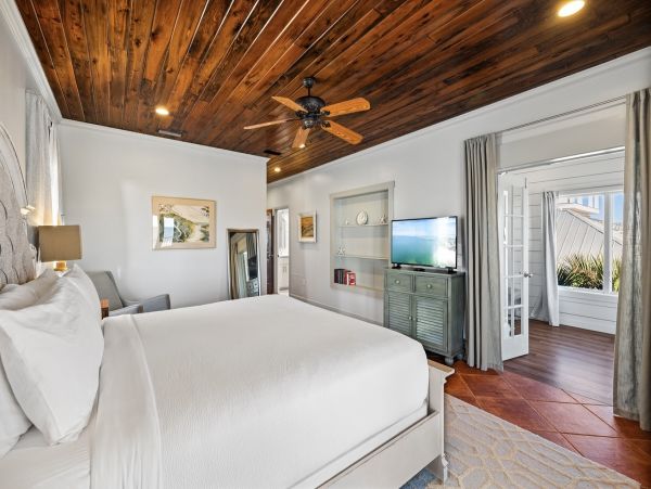 Beachfront Paradise Villa - Unforgettable Getaway in Indian Pass