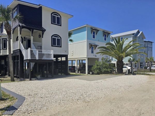 Beachfront Paradise Villa - Unforgettable Getaway in Indian Pass