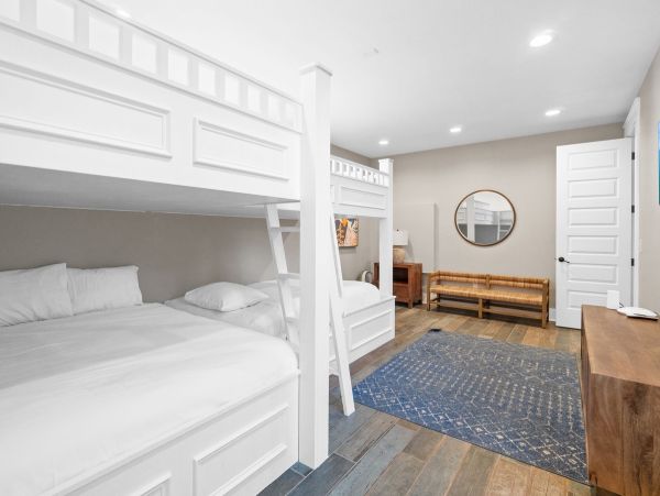 Luxury Beachfront Retreat in Cape San Blas