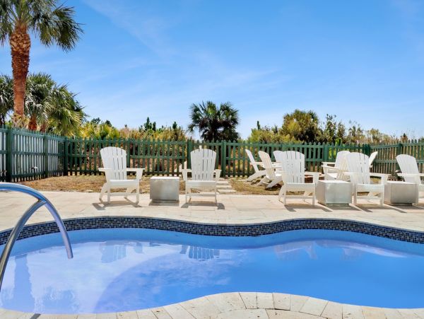 Luxury Beachfront Retreat in Cape San Blas