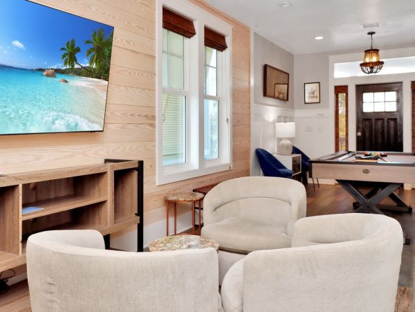 Luxury Beachfront Retreat in Cape San Blas