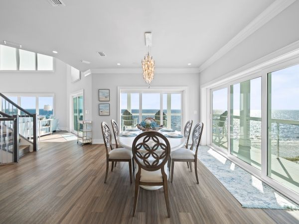 Luxurious Beachfront Retreat with Pool, Direct Access to Beach, and Exclusive Amenities