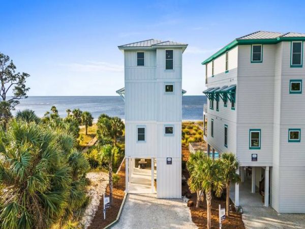 Cape San Blas Beachfront Luxury Vacation Rental 6 Bedroom & Pool