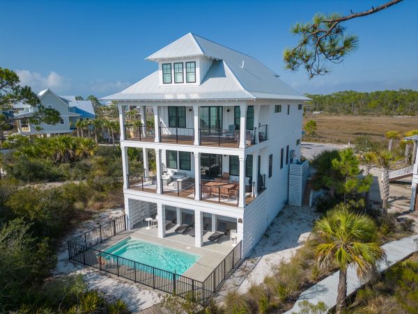Luxury Gulf-Front Retreat with Pool on Mexico Beach