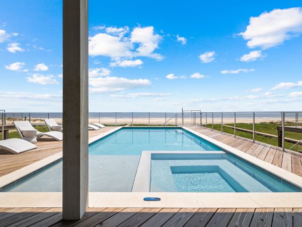 NEW ARRIVAL MEXICO BEACH LOVELY VACATION HOME