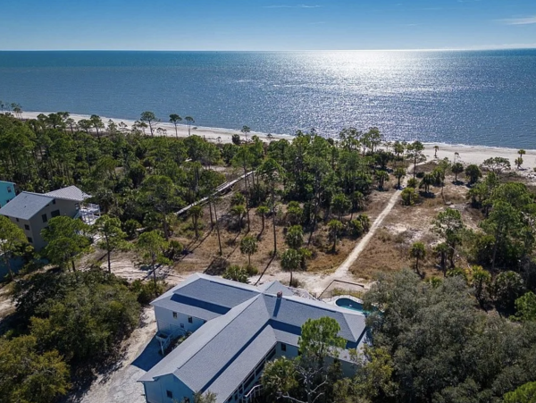 New Arrival Luxury Beach House Estate Indian Pass WOW!