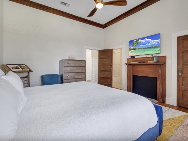 New Arrival Luxury Beach House Estate Indian Pass WOW!