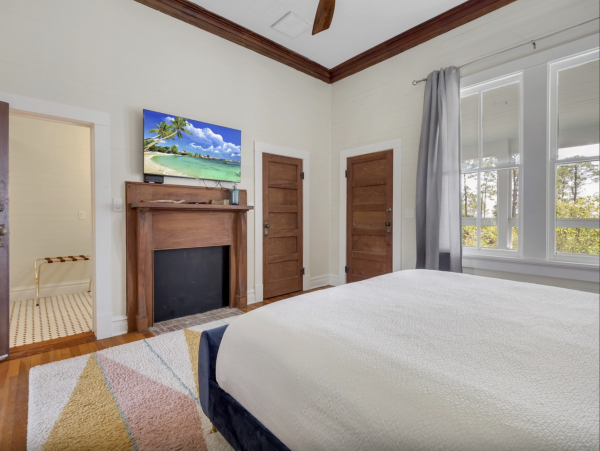 New Arrival Luxury Beach House Estate Indian Pass WOW!