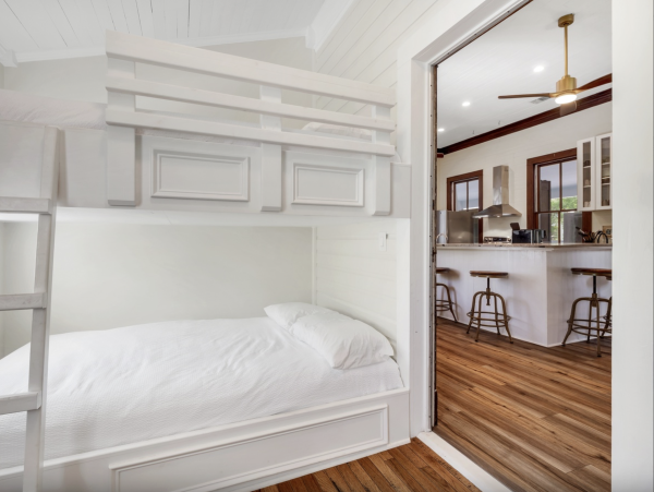 New Arrival Luxury Beach House Estate Indian Pass WOW!