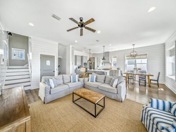 Beachfront Retreat with Private Pool - Unforgettable Gulf getaway