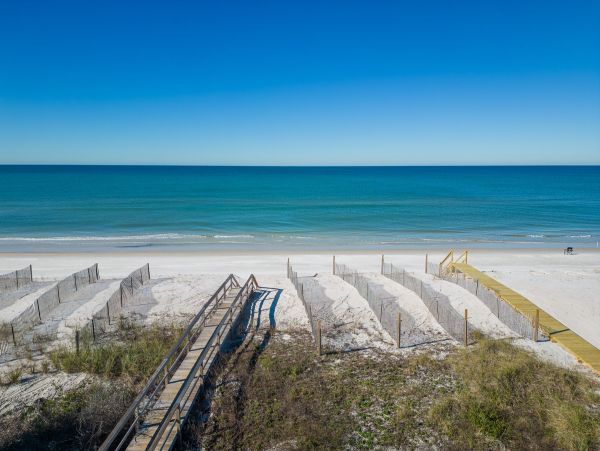 Beachfront Retreat with Private Pool - Unforgettable Gulf getaway