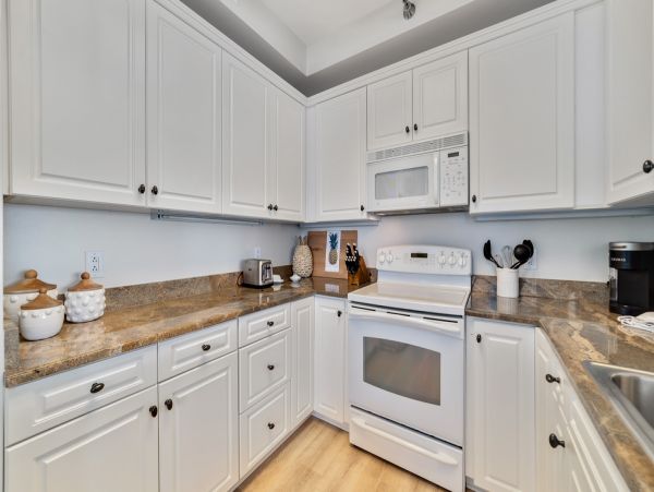 Three Bedroom Vacation Rental Near the Beach in Perdido Key
