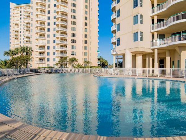Opulent 3 Bedroom Haven with Full Ocean Views