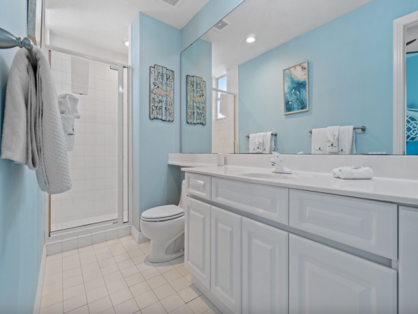 Opulent 3 Bedroom Haven with Full Ocean Views