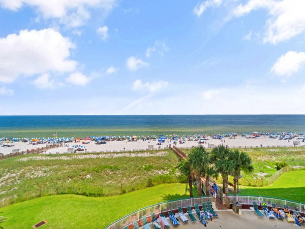Opulent 3 Bedroom Haven with Full Ocean Views