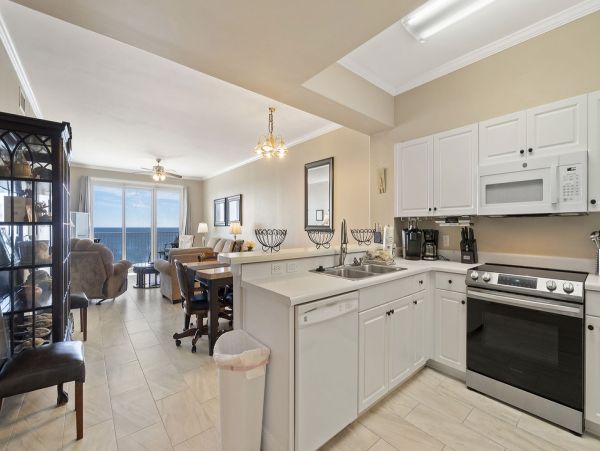 Perdido Key Stunning Three Bedroom Vacation Condo