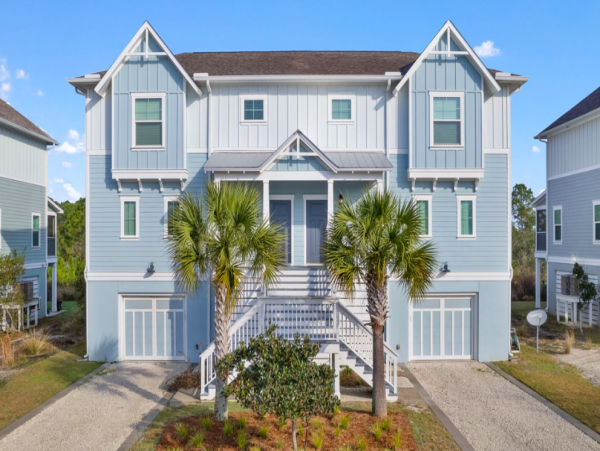 4 bedroom 4 Bathroom Vacation Home