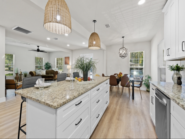 Bradenton Lovely Renovated Vacation Home