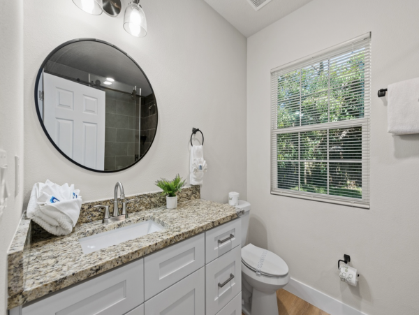 Bradenton Lovely Renovated Vacation Home