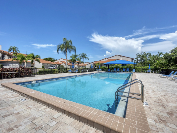 Longboat Key completely Renovated Vacation Condo