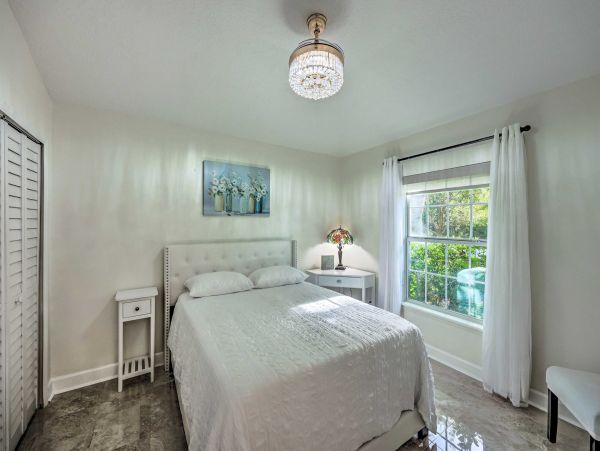 Elegant Fernandina Beach 4 Bedroom Vacation Home