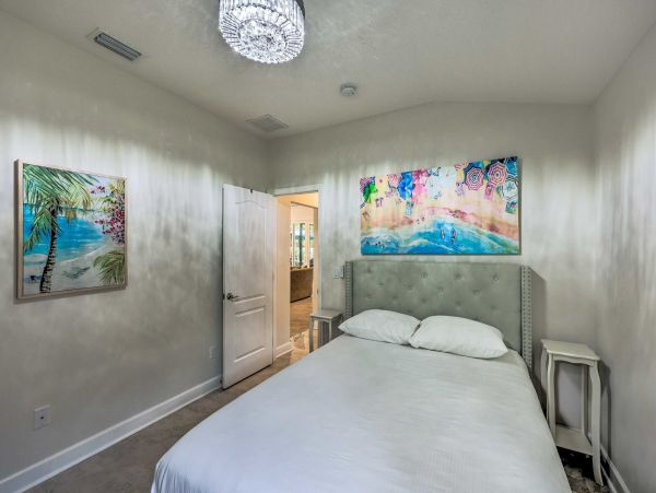 Elegant Fernandina Beach 4 Bedroom Vacation Home