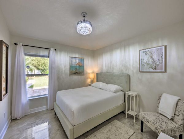 Elegant Fernandina Beach 4 Bedroom Vacation Home