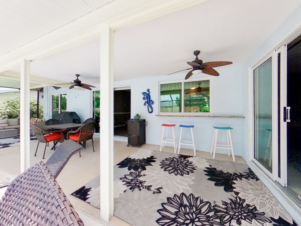 Cape Coral Vacation Home Three Bedroom