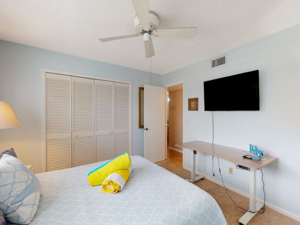 Canal Front Two Bedroom Vacation Rental Condo in Cape Coral