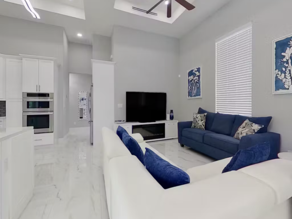 Cape Coral Luxury Pool Home New Arrival