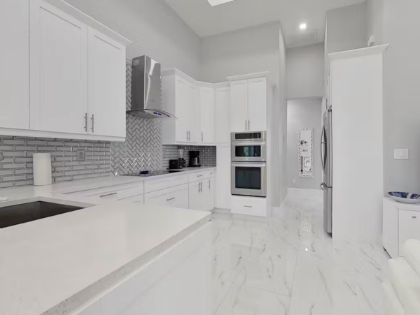 Cape Coral Luxury Pool Home New Arrival