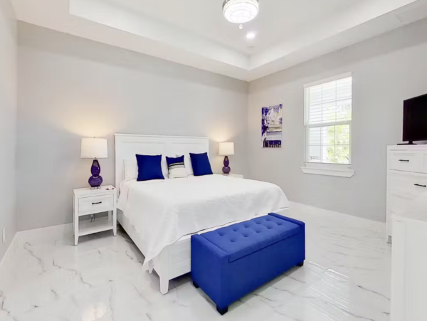 Cape Coral Luxury Pool Home New Arrival