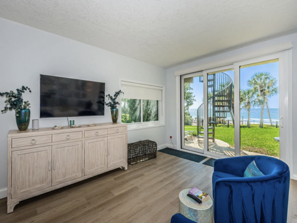 Fantastic Views Excellent Interior Stunning Beach Condo