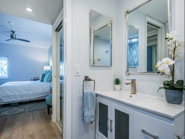 Fantastic Views Excellent Interior Stunning Beach Condo