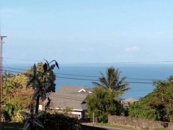 Cozy Vacation Rental with One Bedroom & Ocean Views