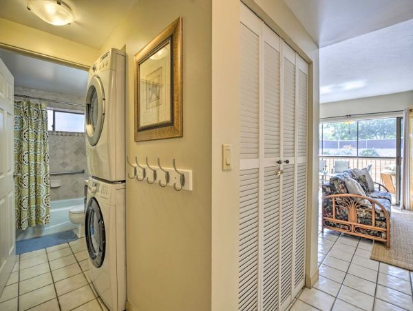 Coastal Comfort in the Heart of Kailua-Kona