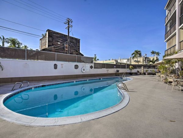 Coastal Comfort in the Heart of Kailua-Kona