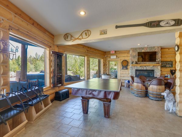 Alma Luxury Mountain Retreat Eight Bedrooms 8 Bathrooms